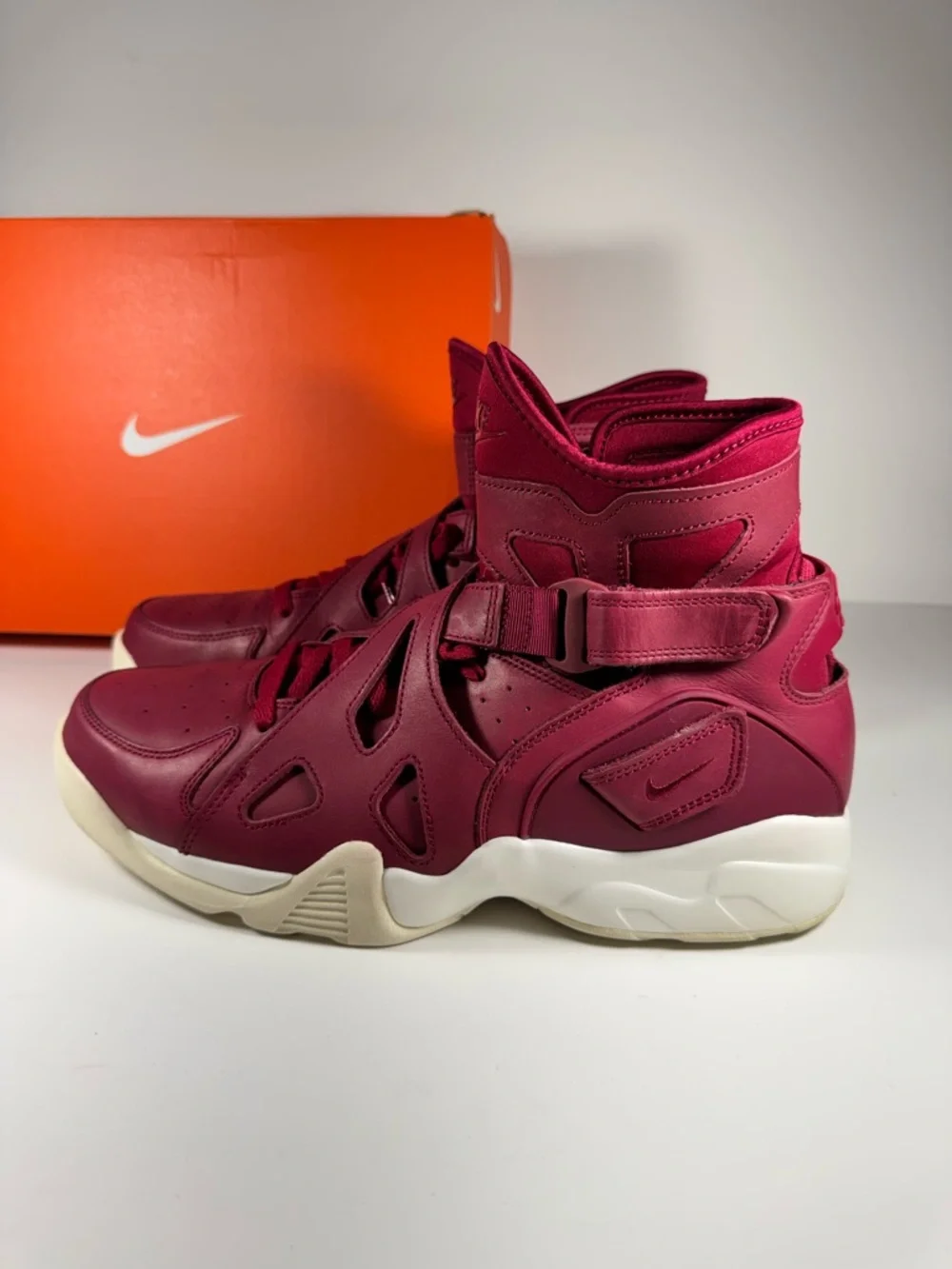 Sold Nike Air Unlimited Noble Red Sail David Robinson Men's 11.5 Rare Sneakers
